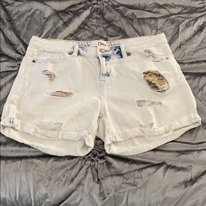 Dittos Distressed Denim Mid rise shorts